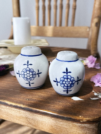 Flower Seed Shaker Set - Vintage Blue